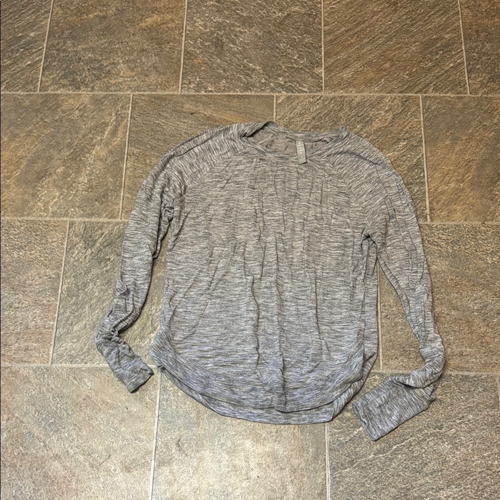 Athleta Gray Long Sleeve Tee